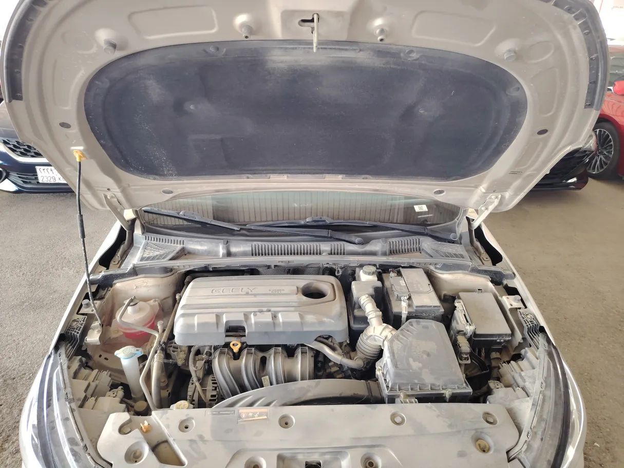 Car image 29