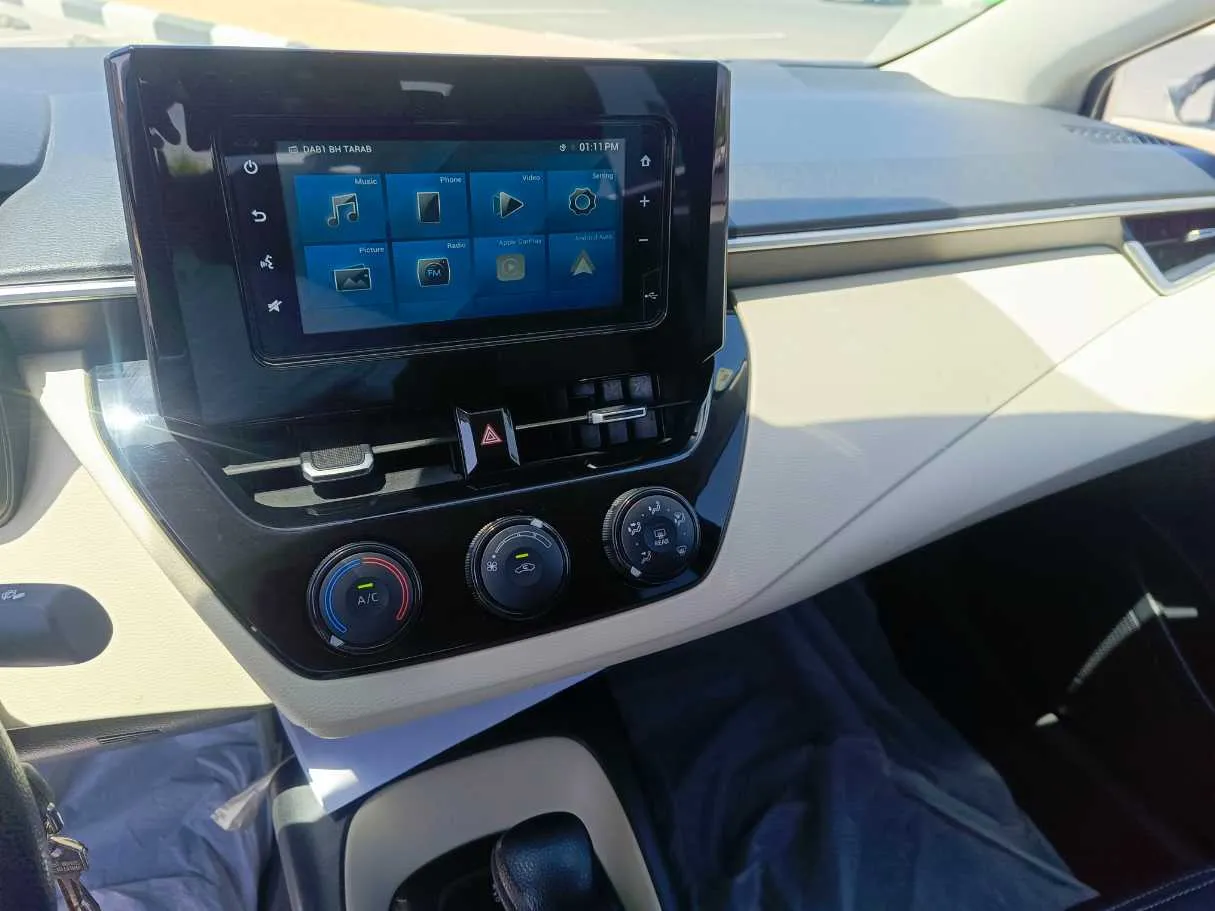 Car image 21