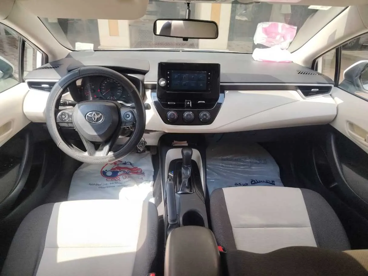 Car image 22