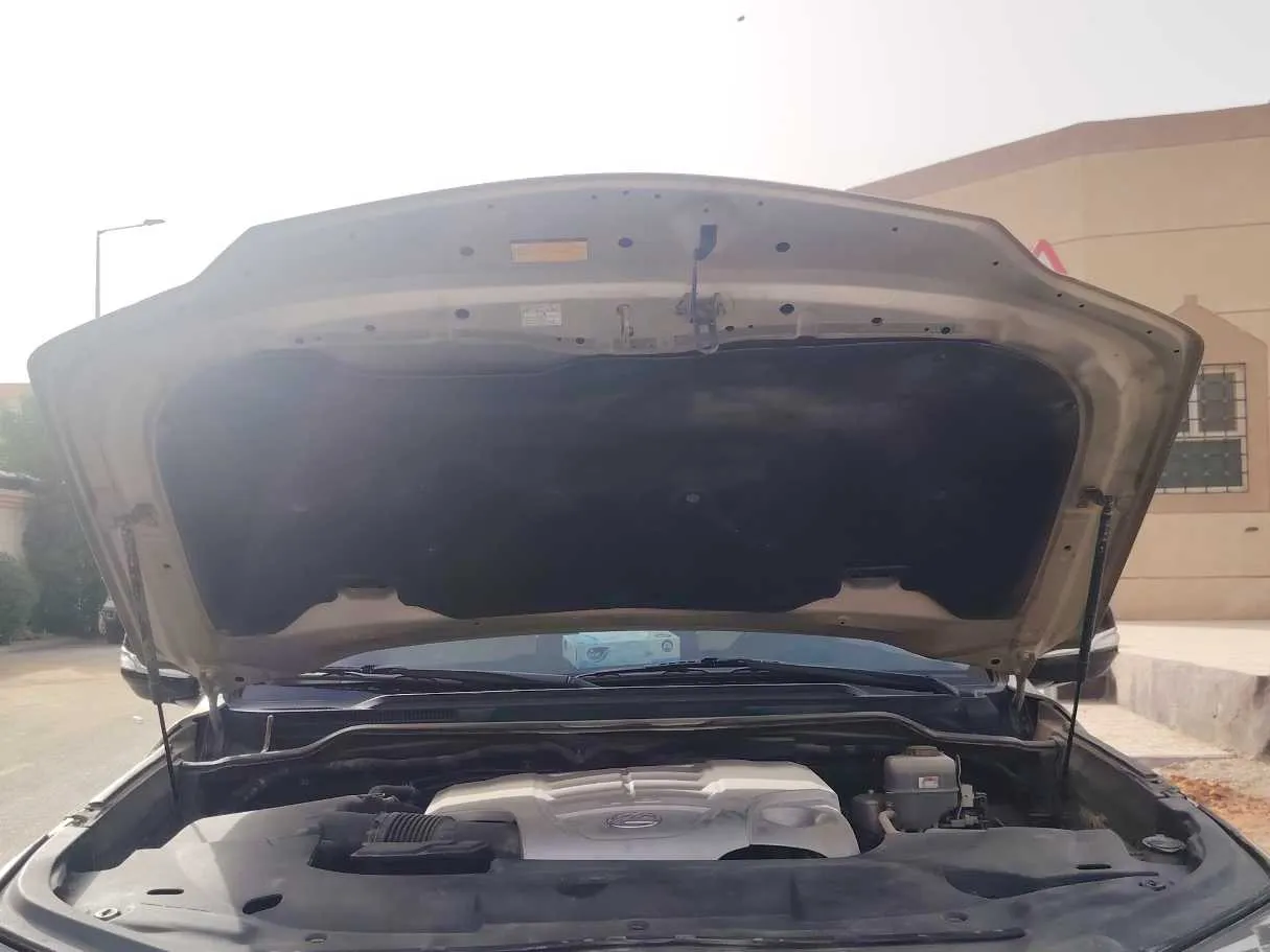 Car image 45