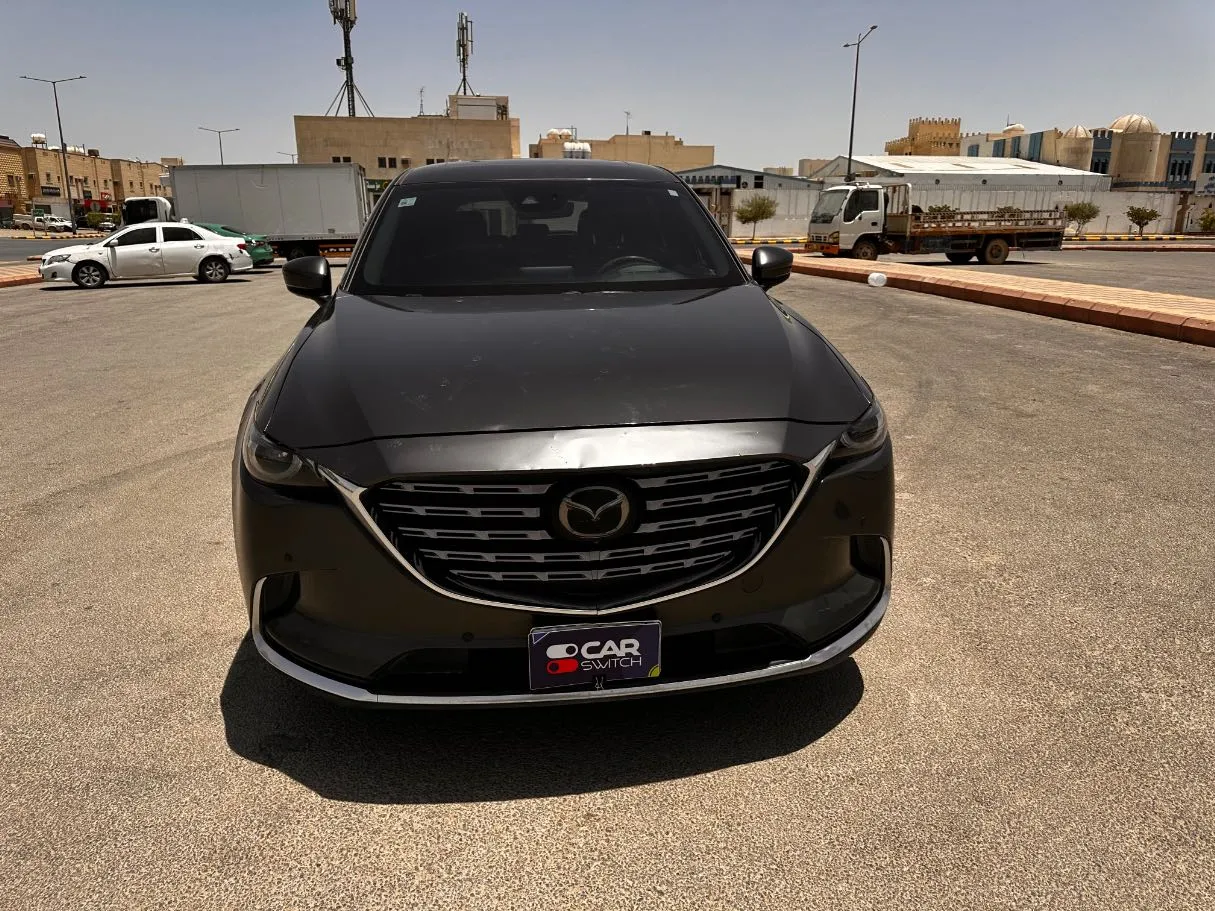 Car image 2
