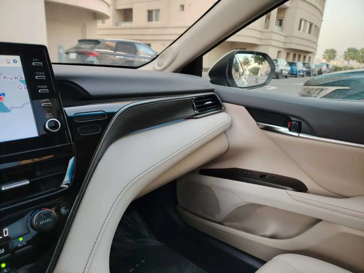 Car image 36