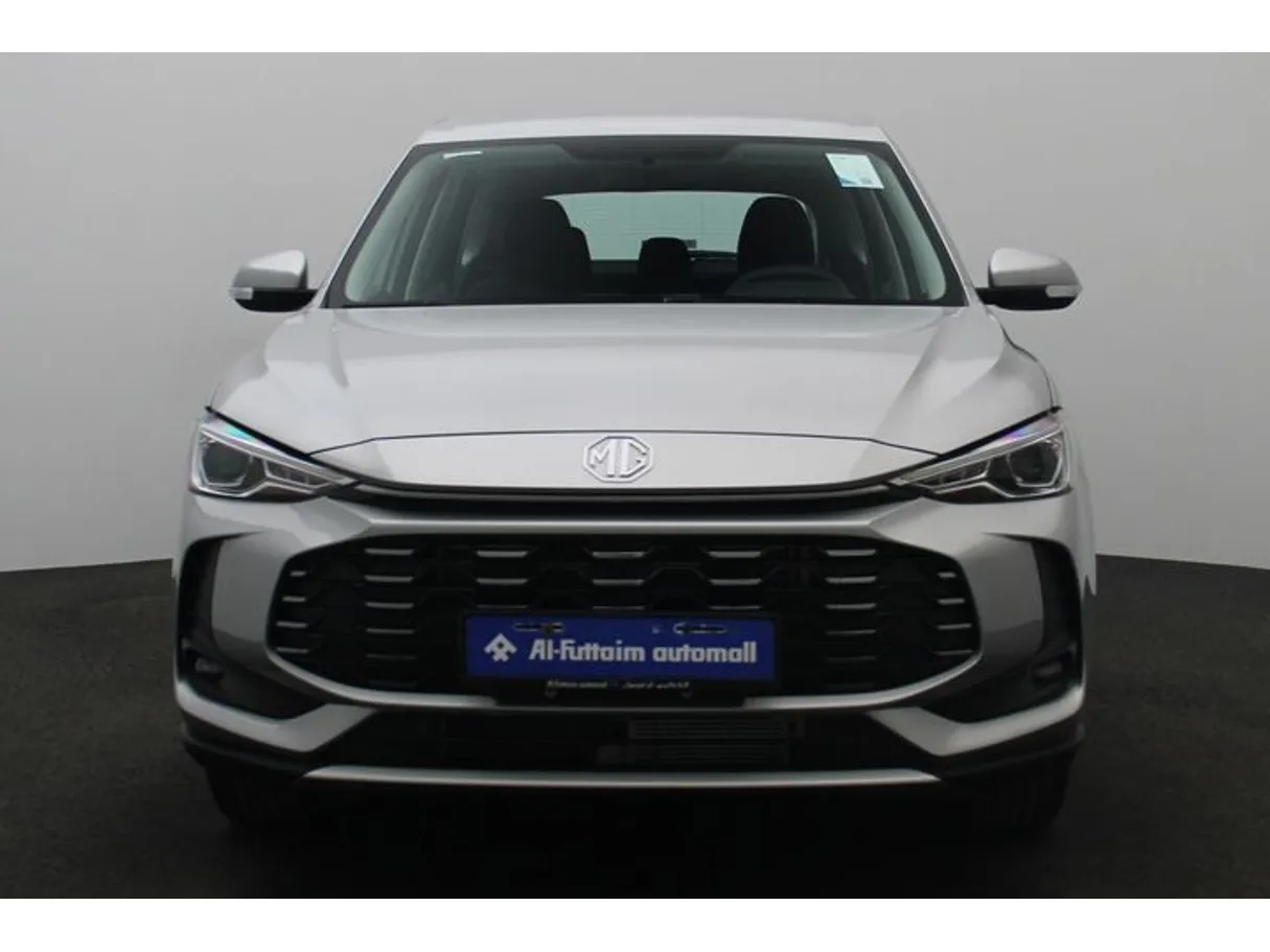 Car image 11