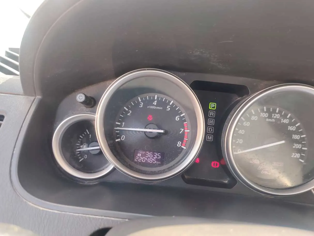 Car image 22