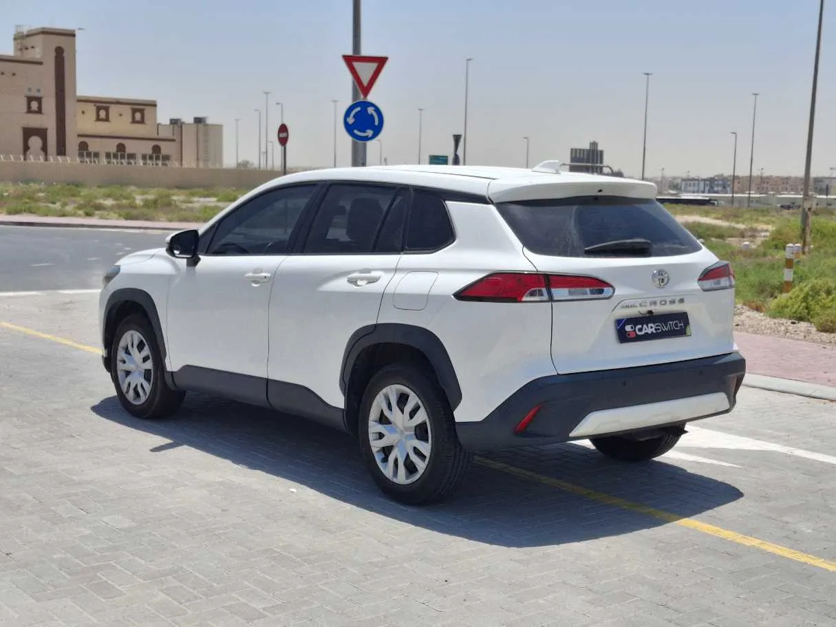 Car image 7