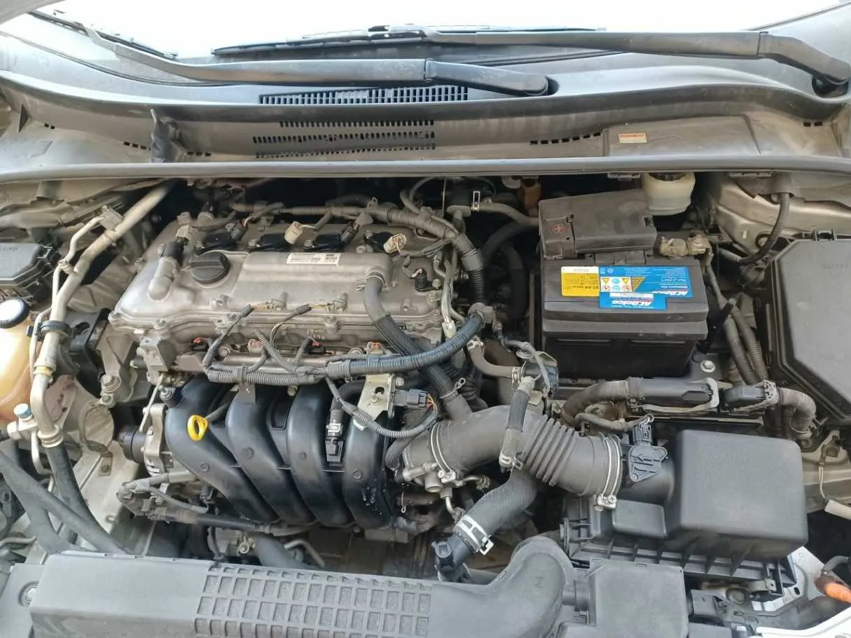 Car image 22