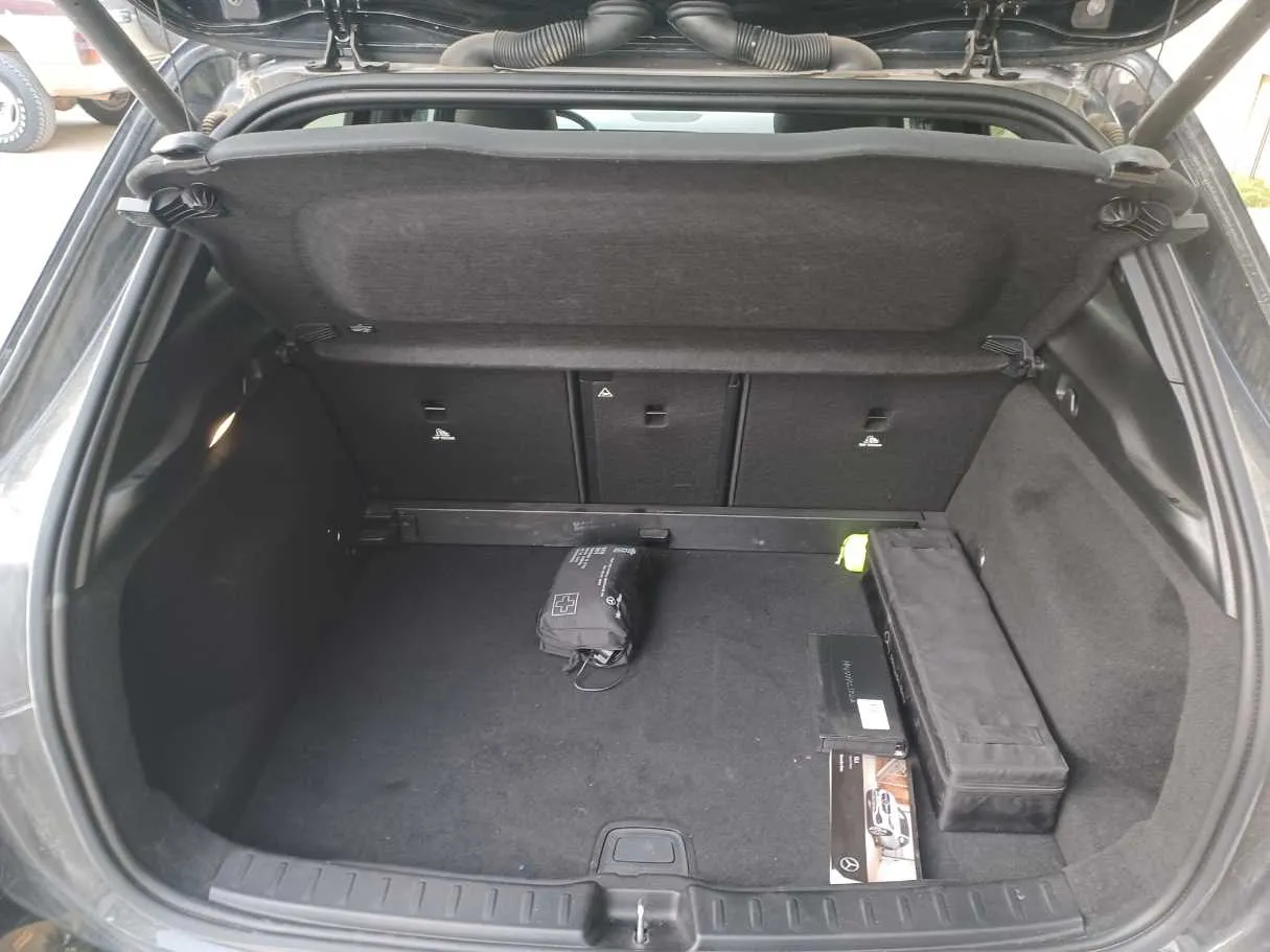 Car image 22