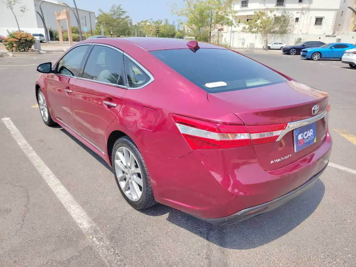 Car image 7