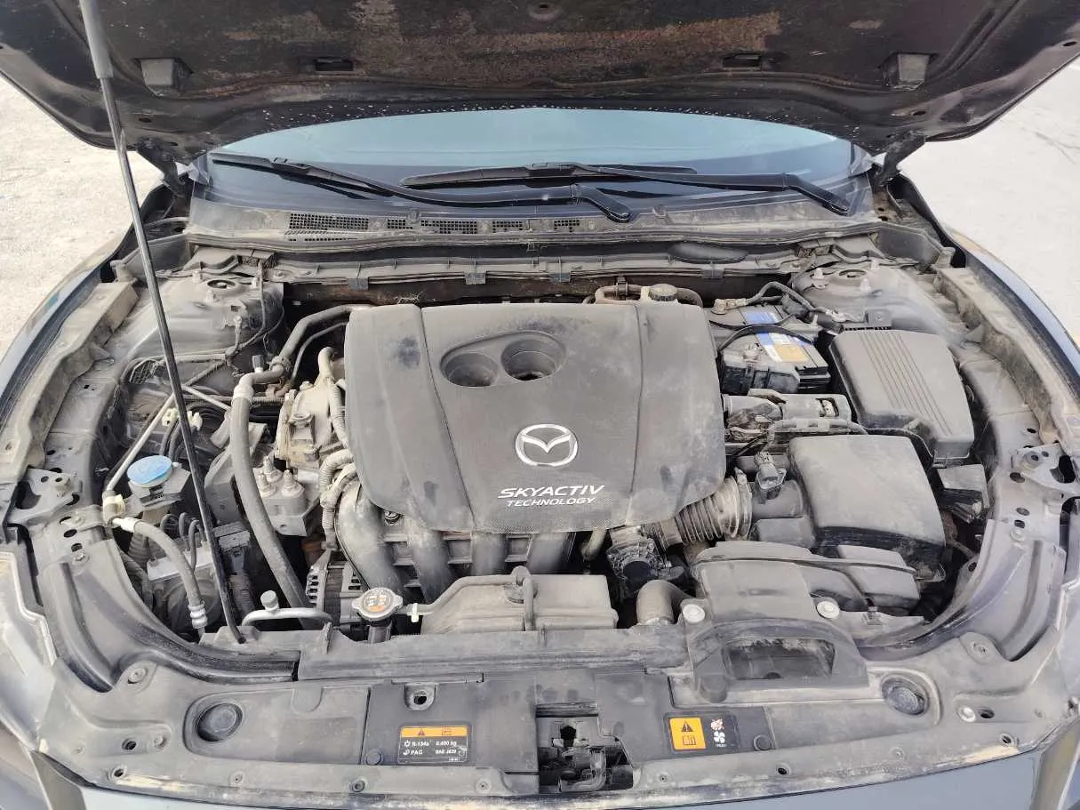 Car image 28