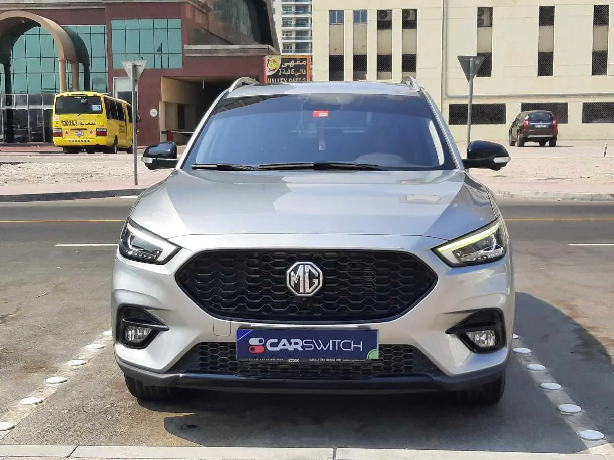 Car image 2
