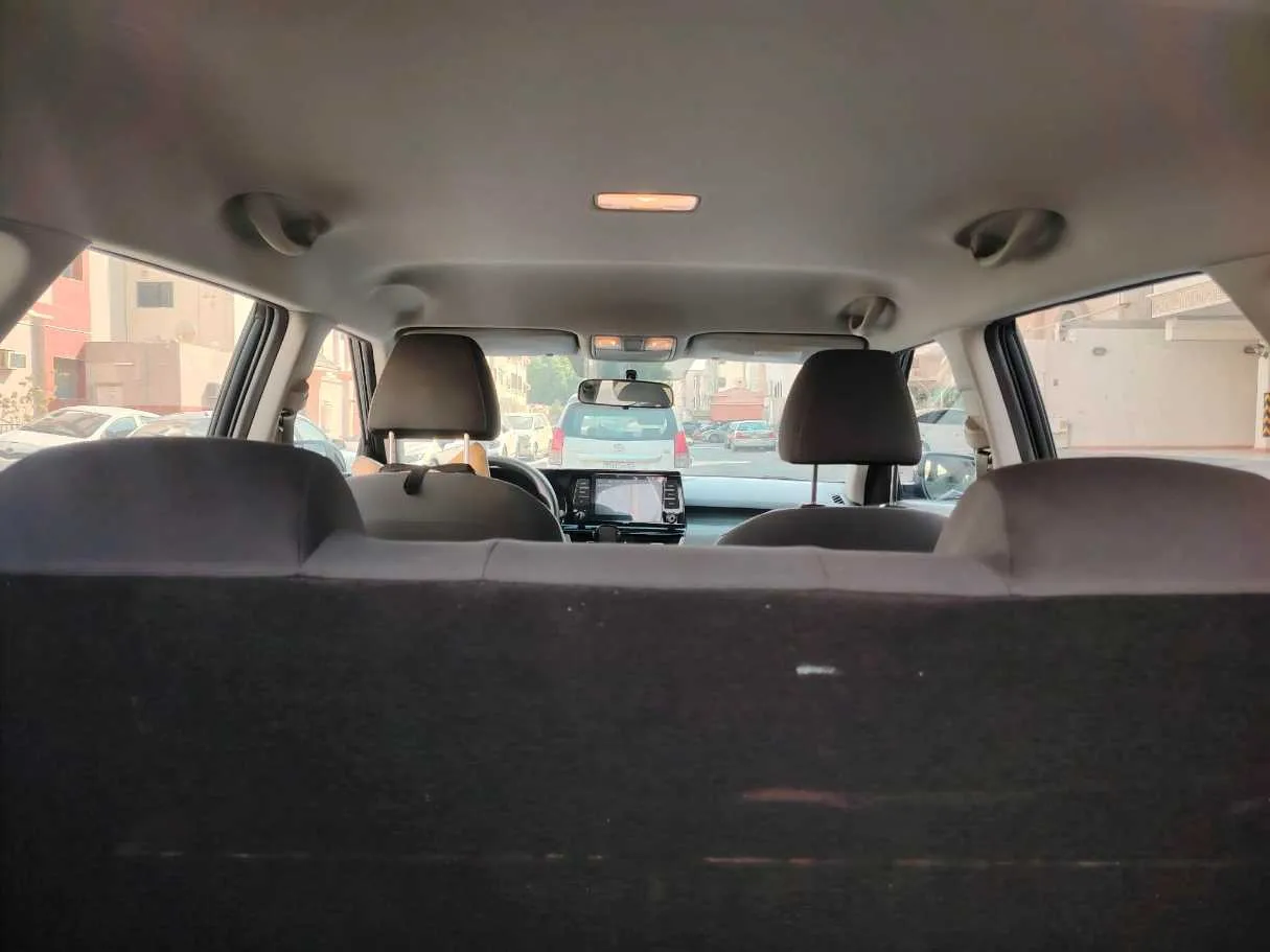 Car image 20