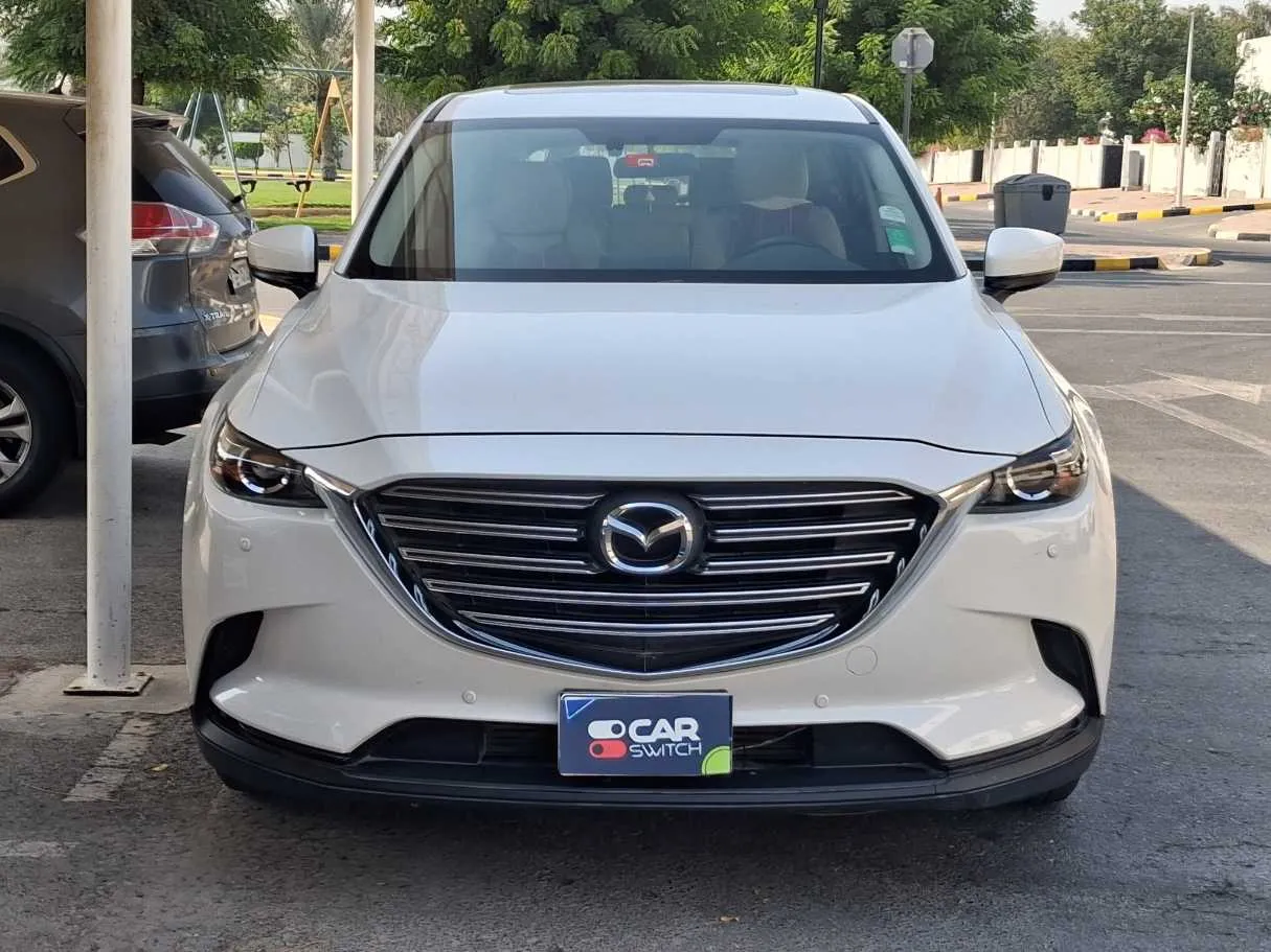 Car image 2