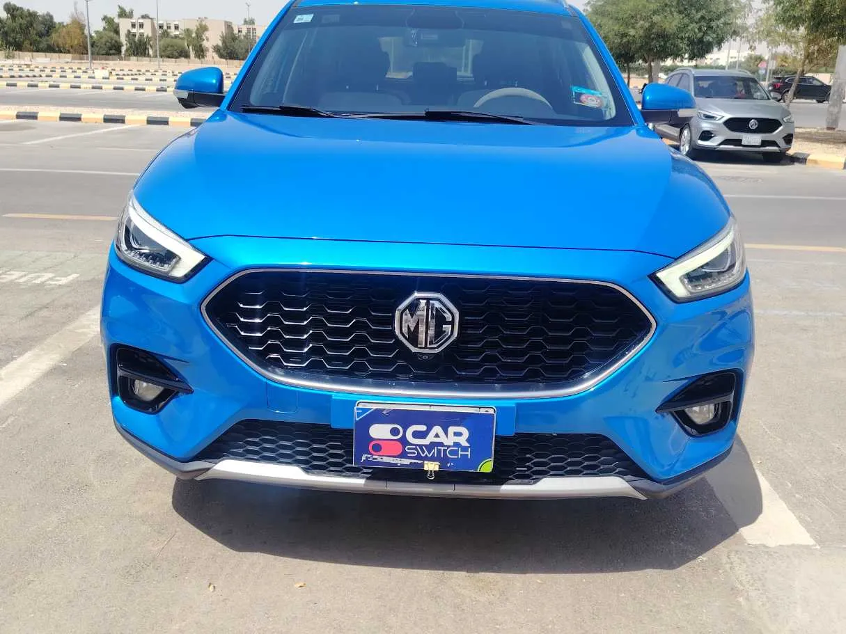 Car image 2