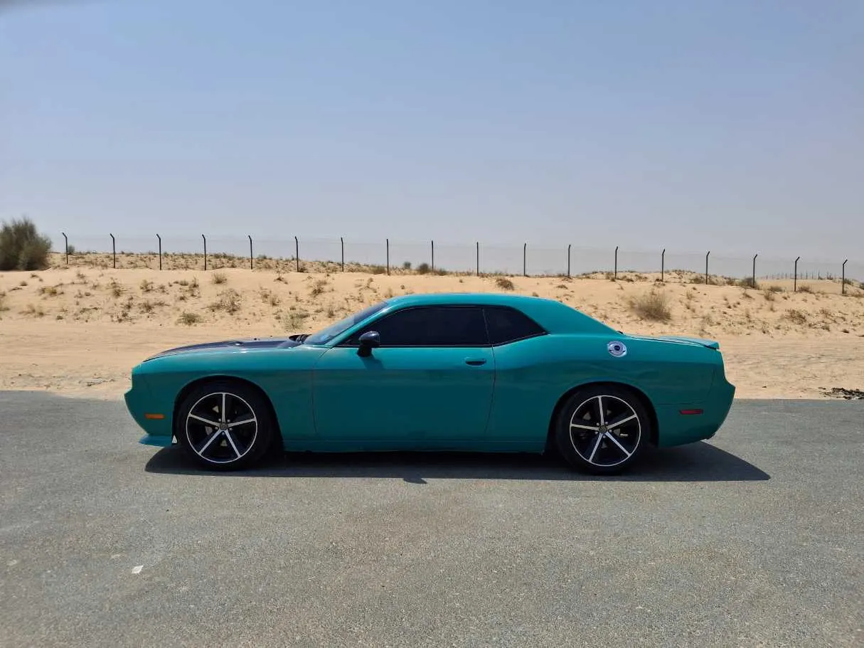 Car image 8