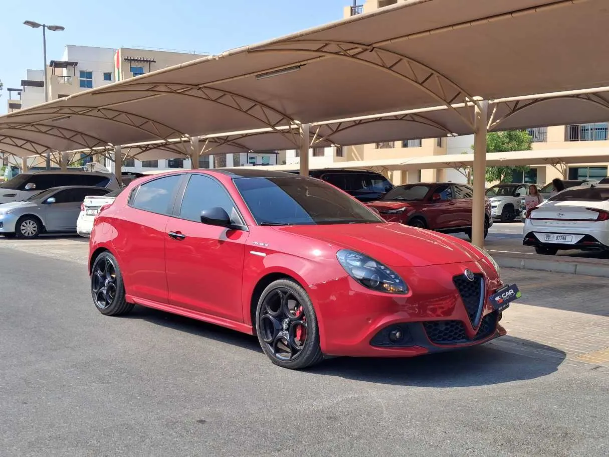 Car image 3