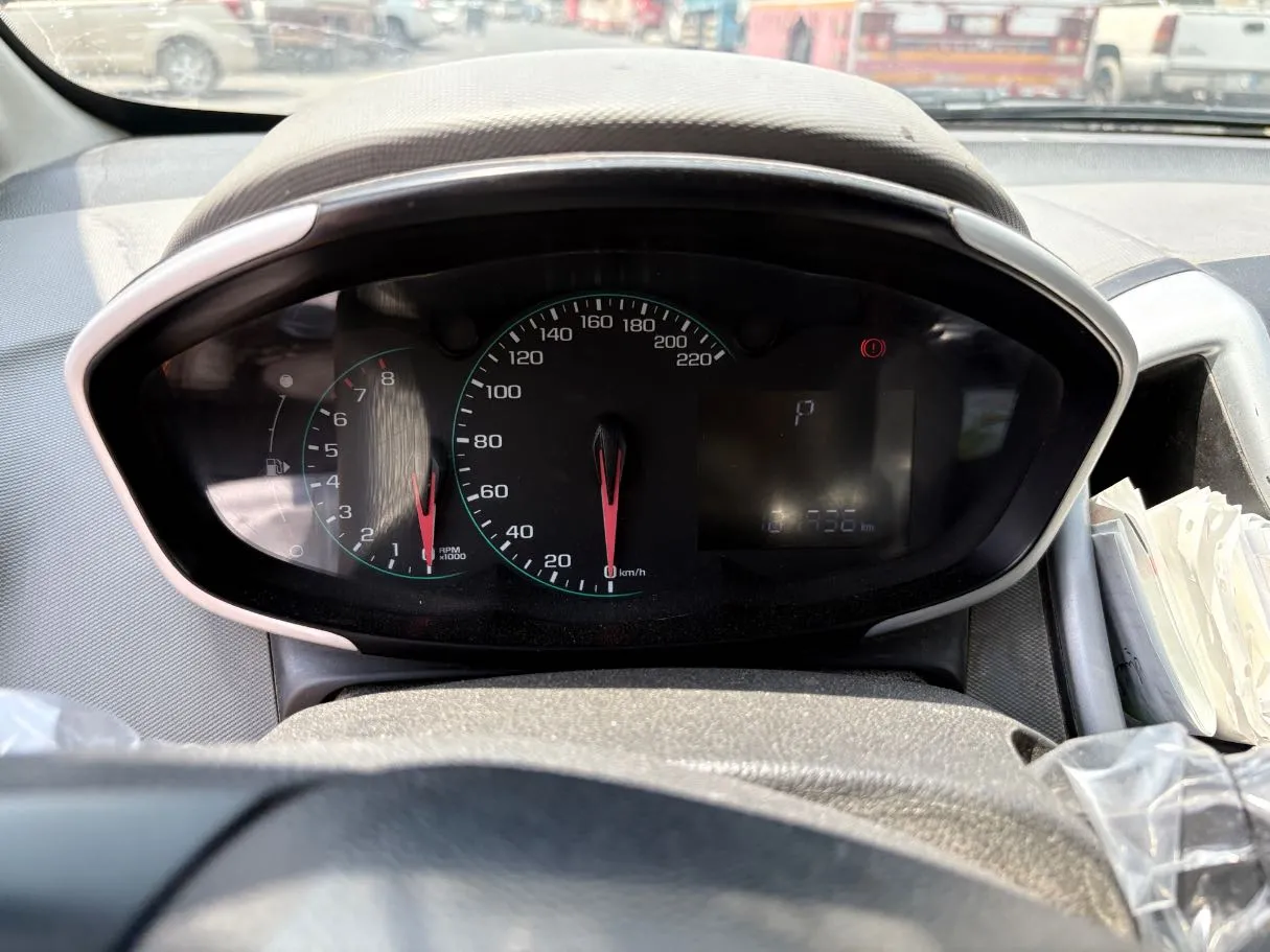Car image 20