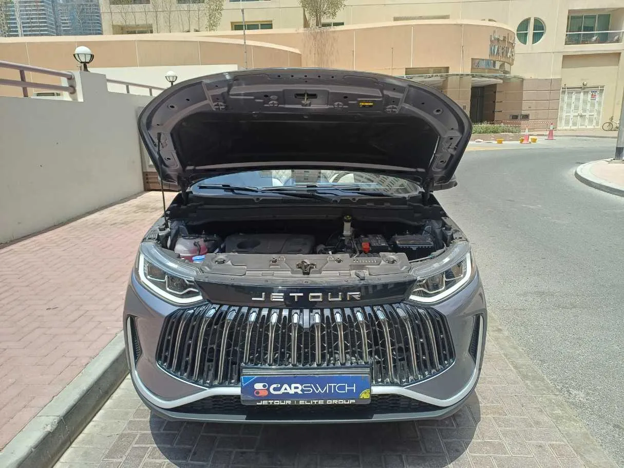 Car image 24