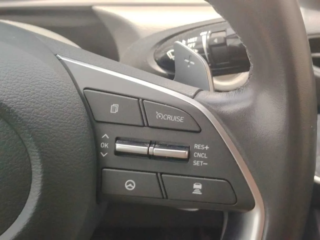 Car image 31