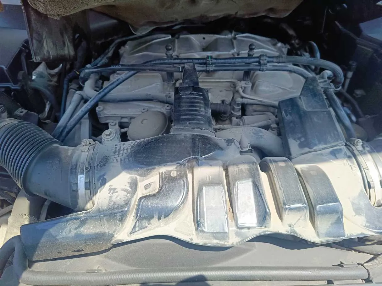 Car image 35