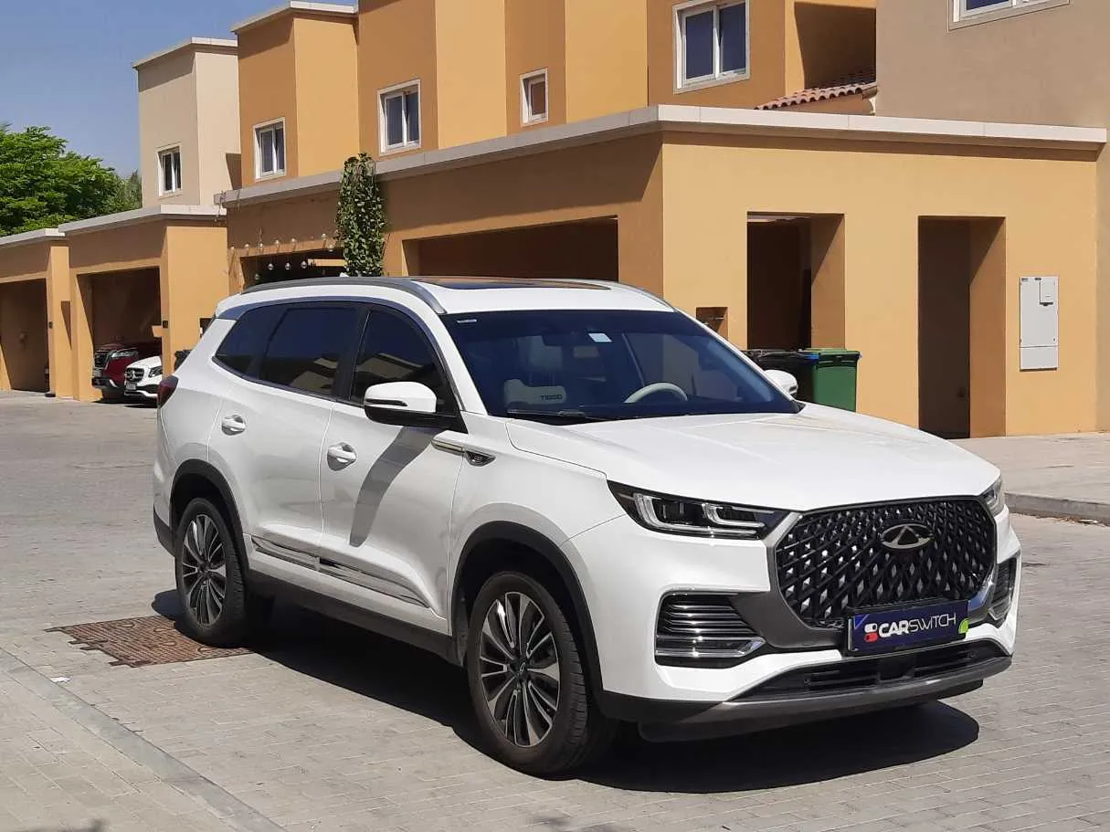 Car image 3