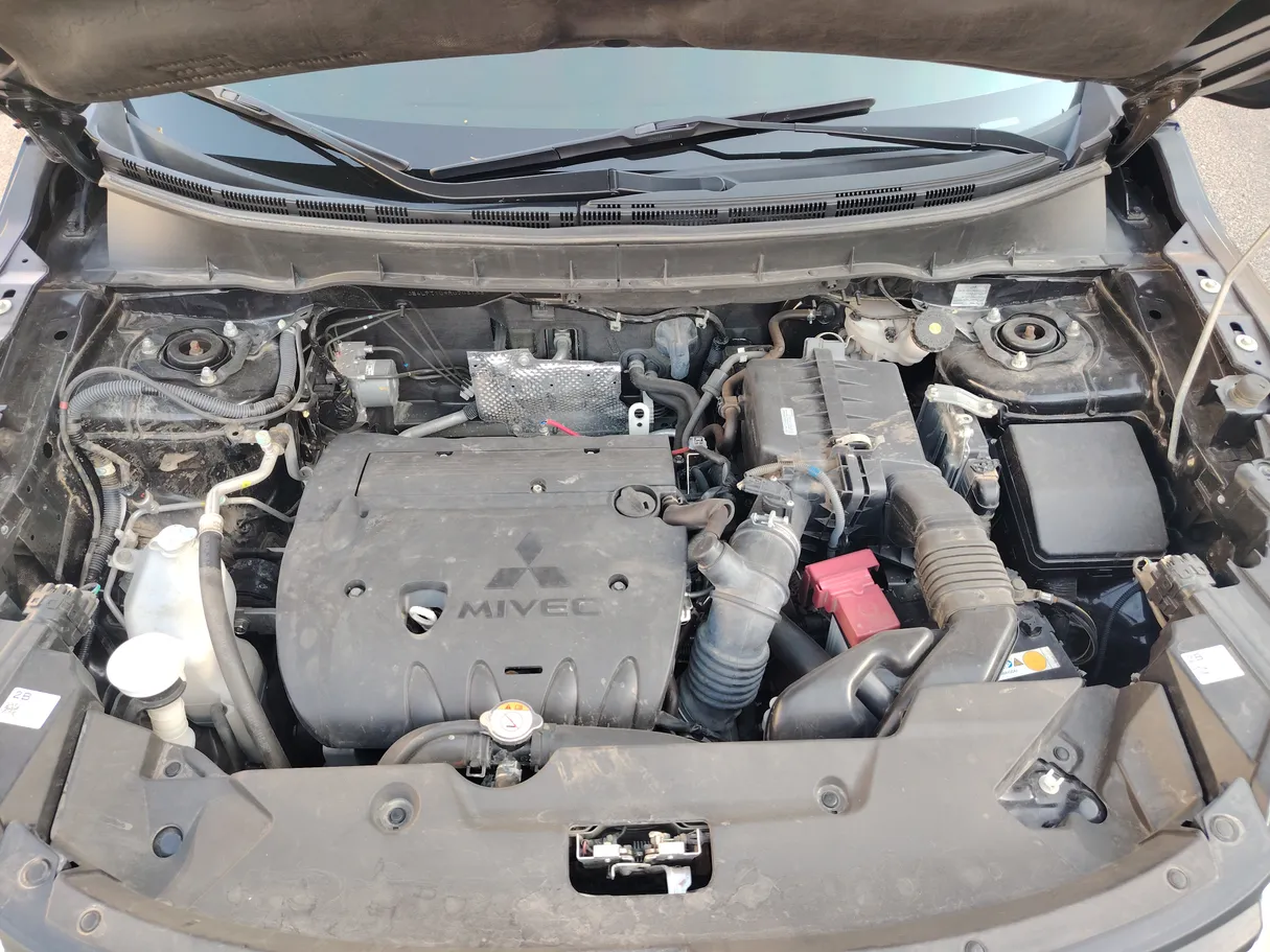 Car image 33