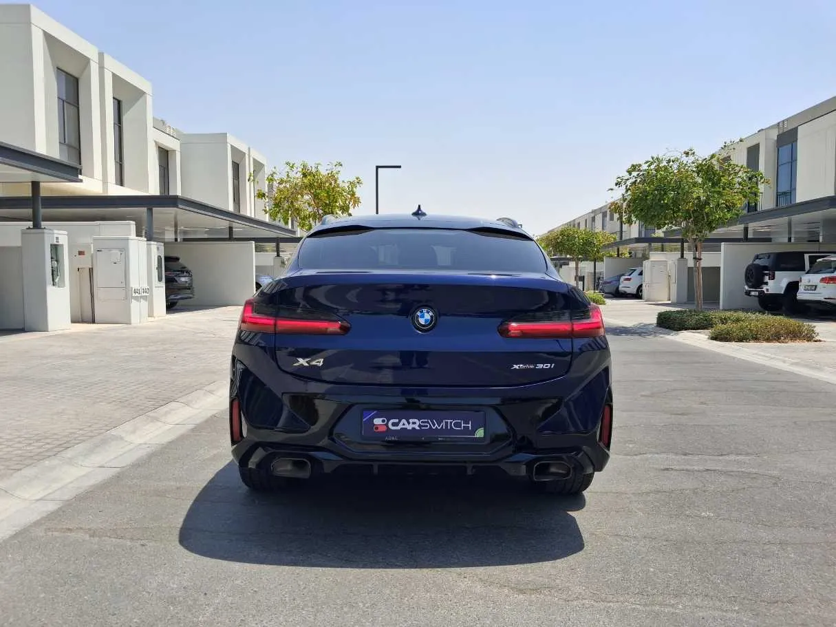 Car image 6