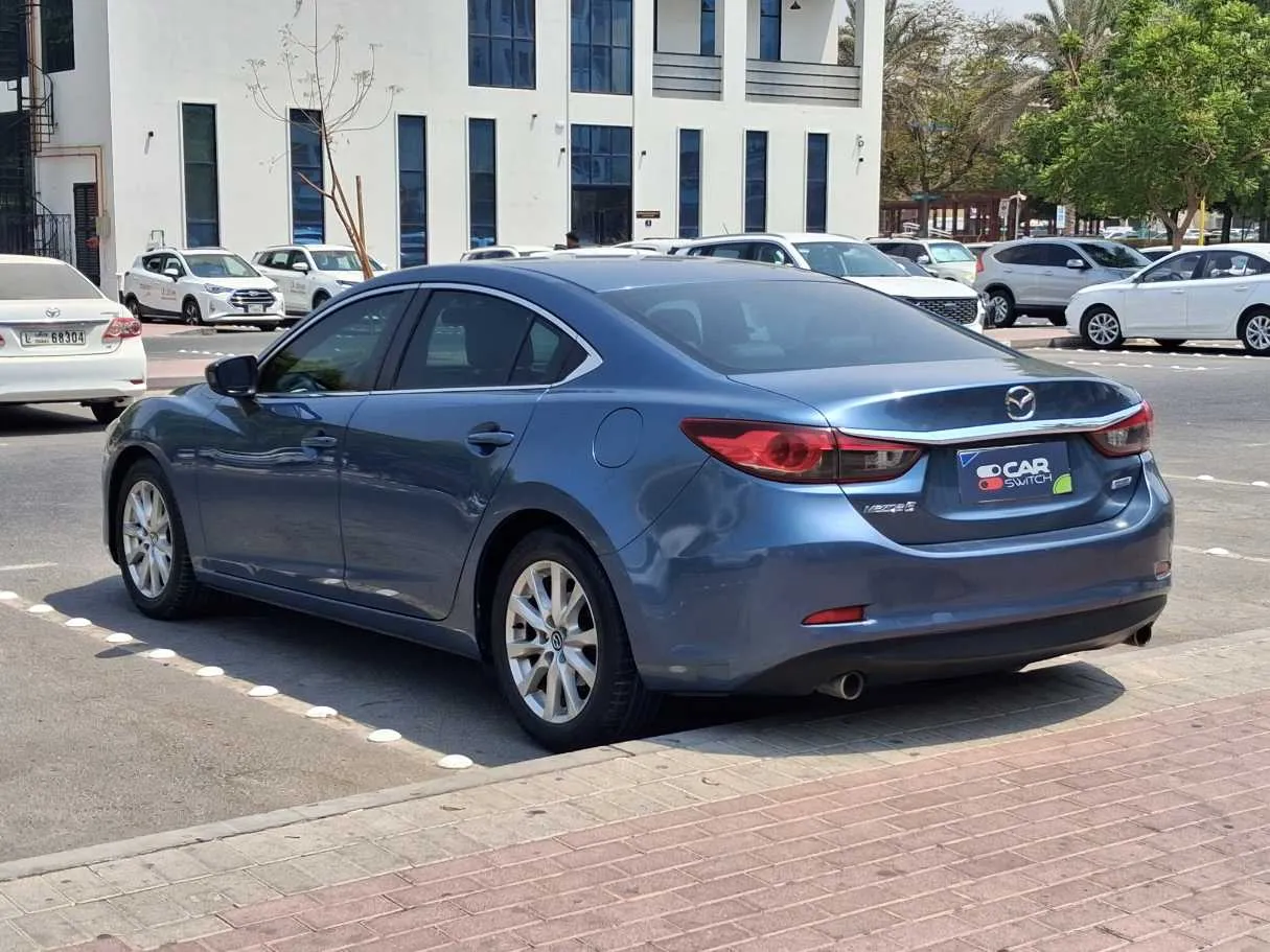 Car image 7