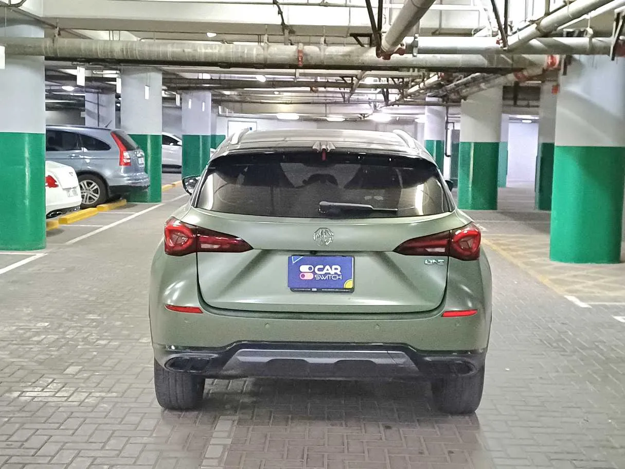 Car image 6