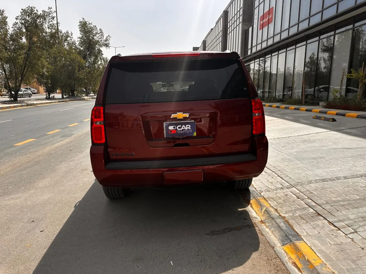 Car image 6