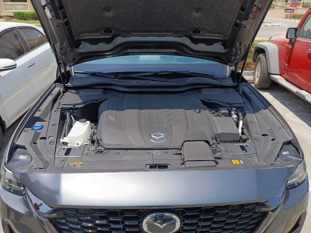 Car image 28