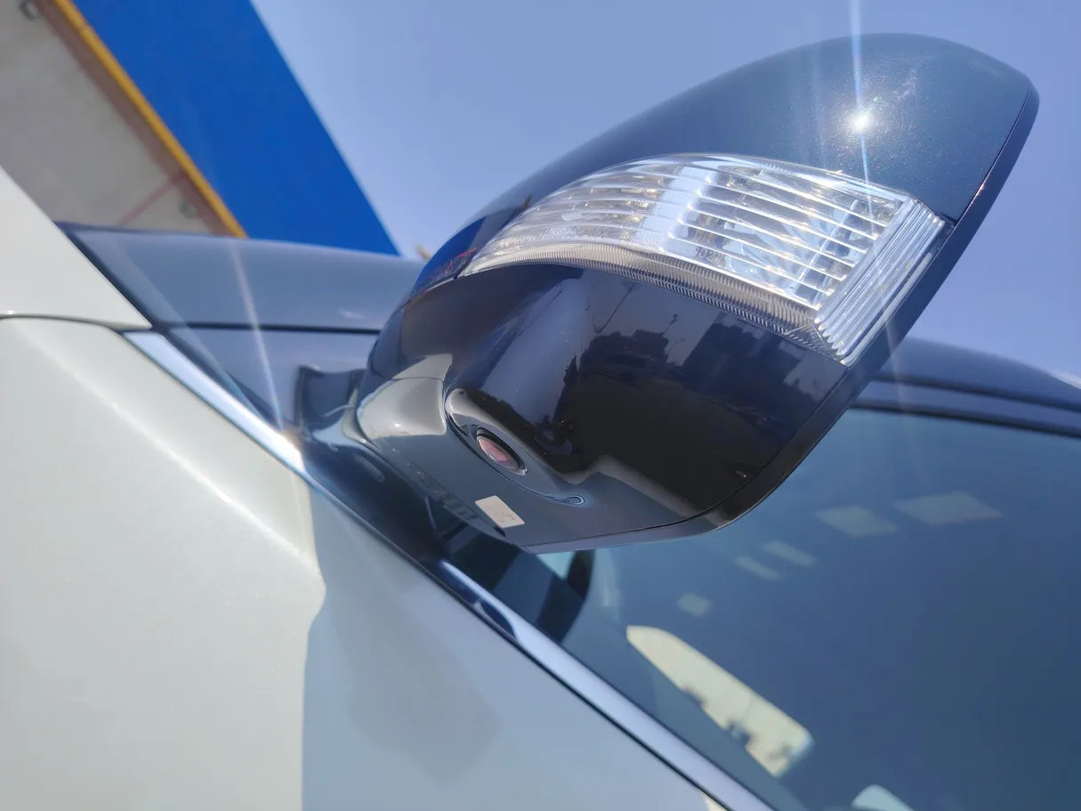 Car image 39
