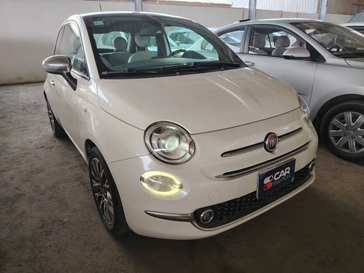 Car image 3