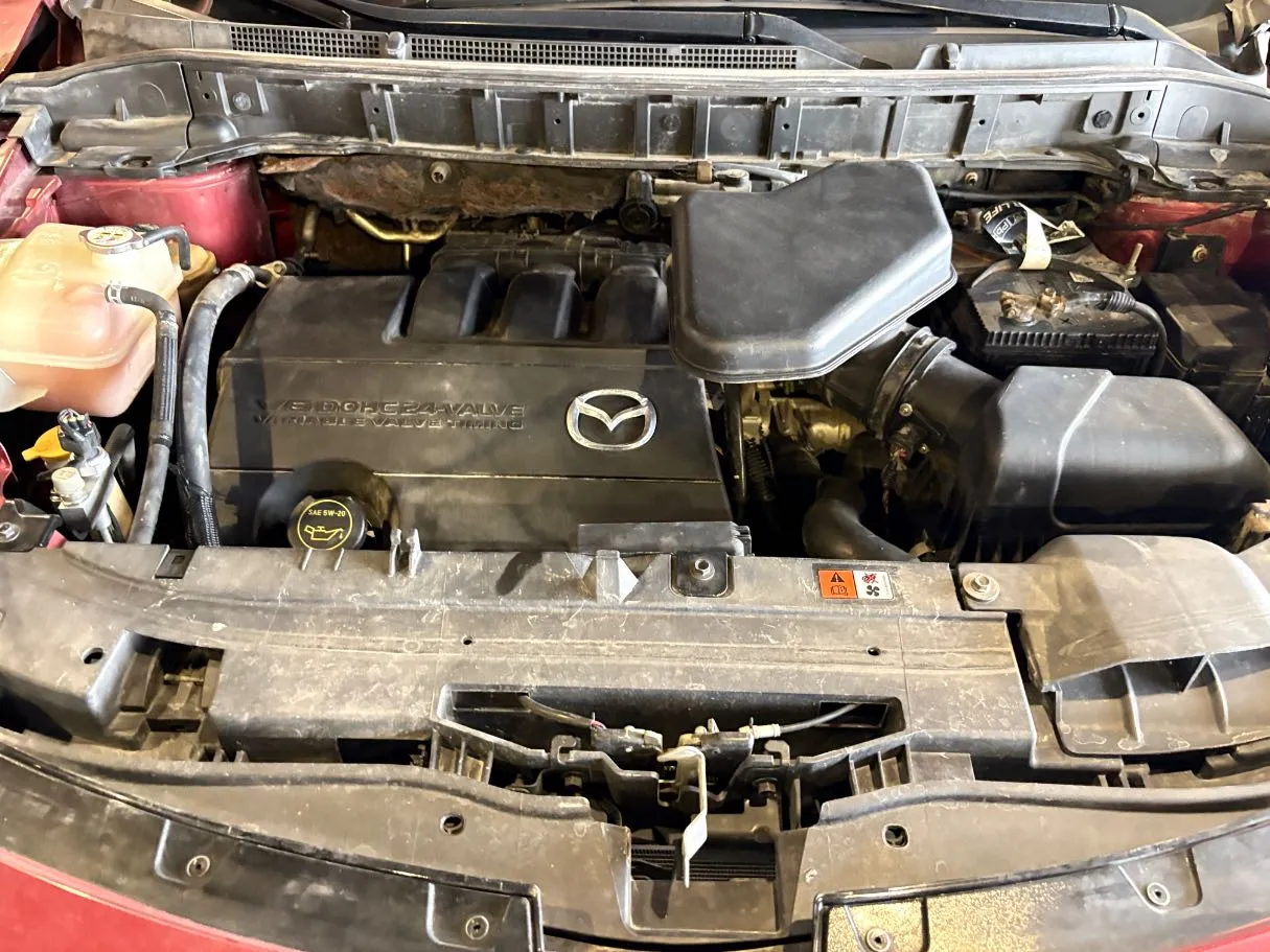Car image 30