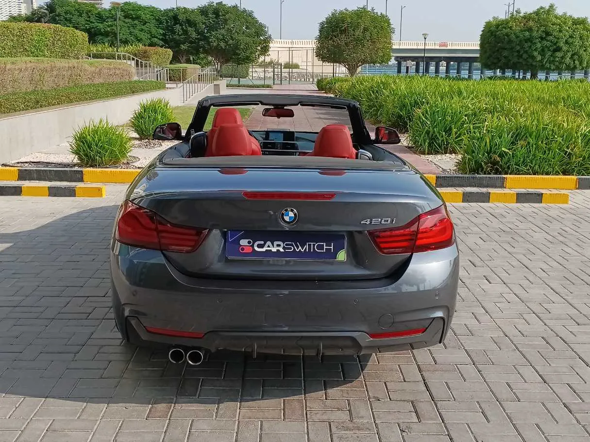Car image 11