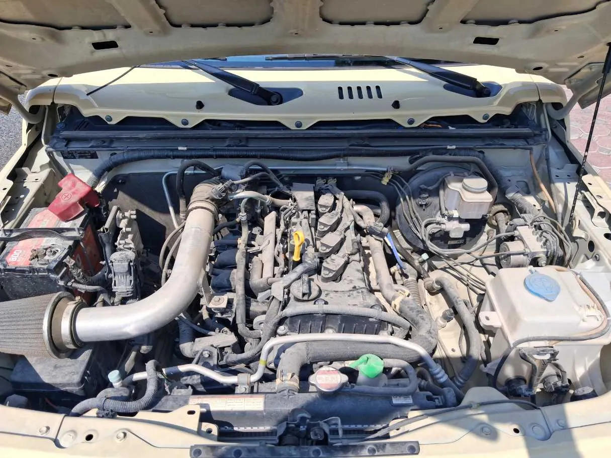 Car image 30