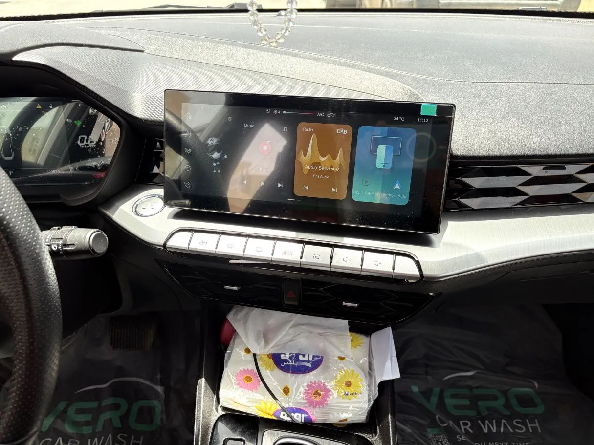 Car image 21