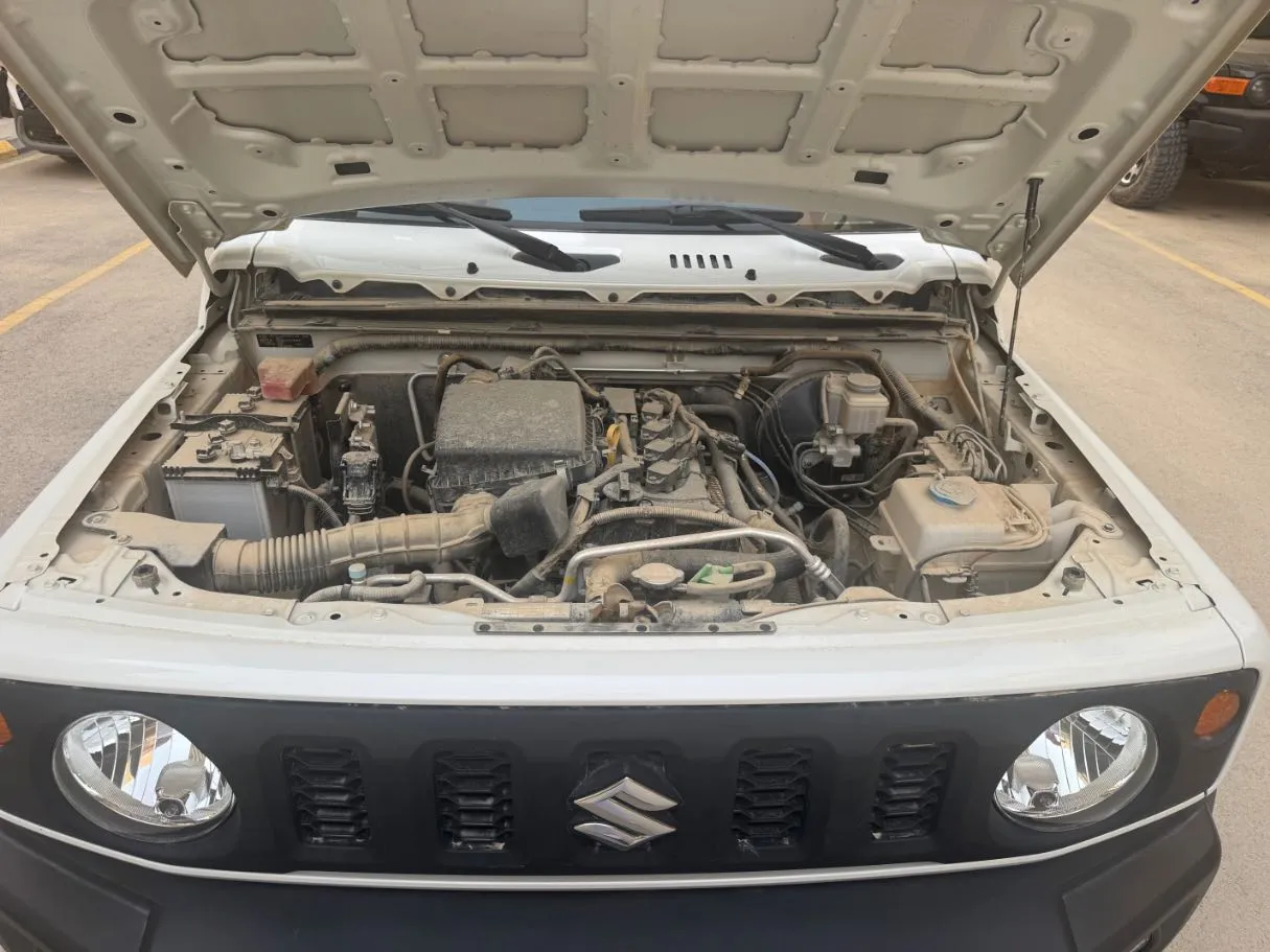 Car image 20