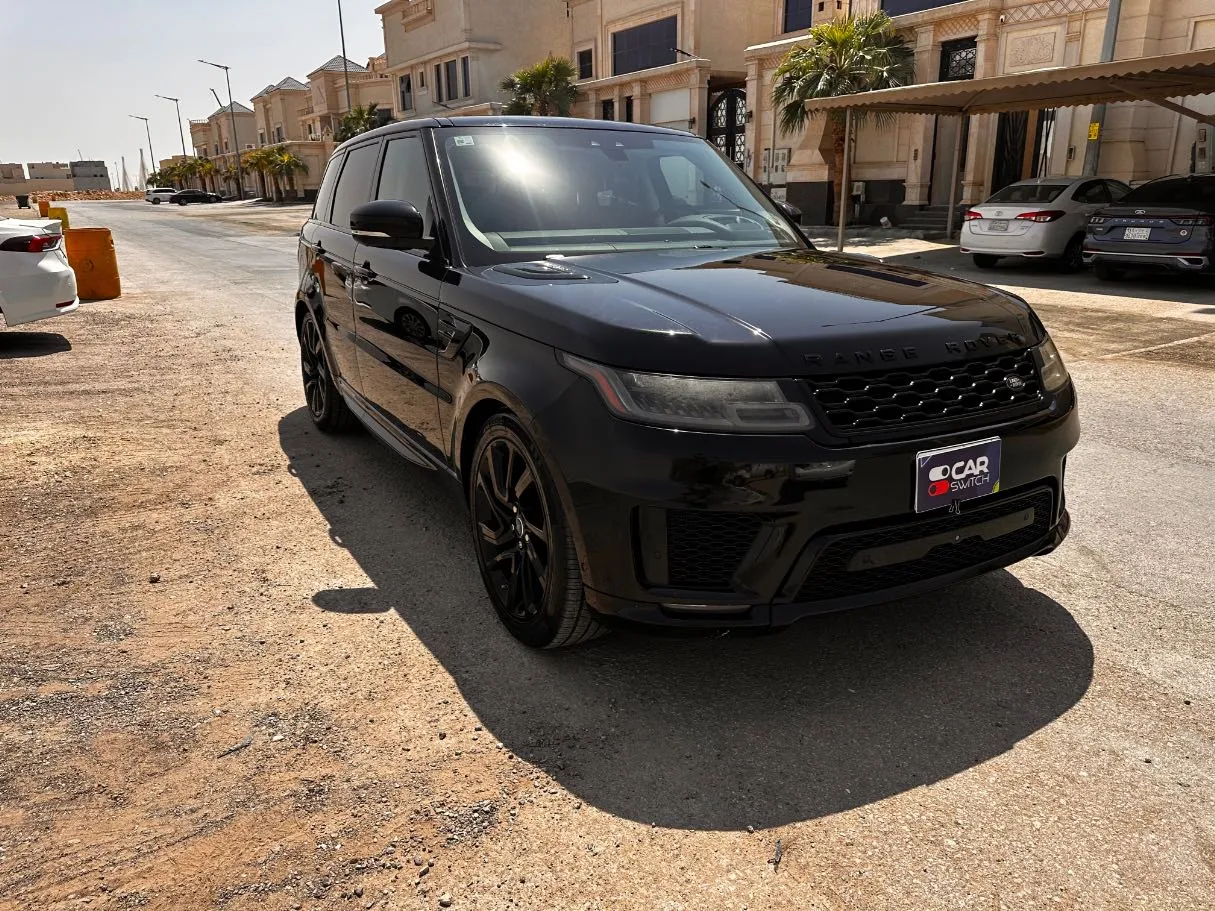 Car image 3