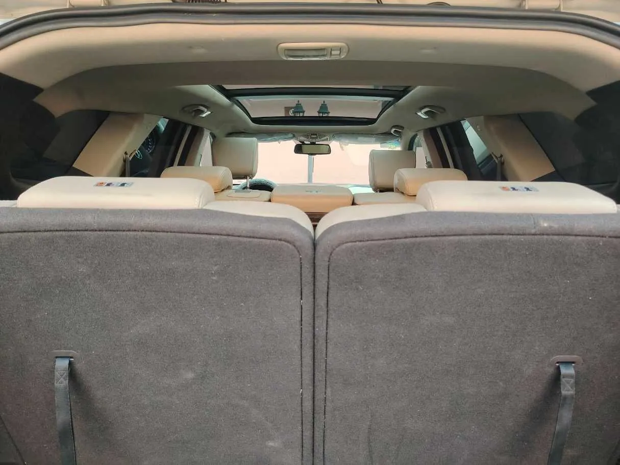 Car image 42