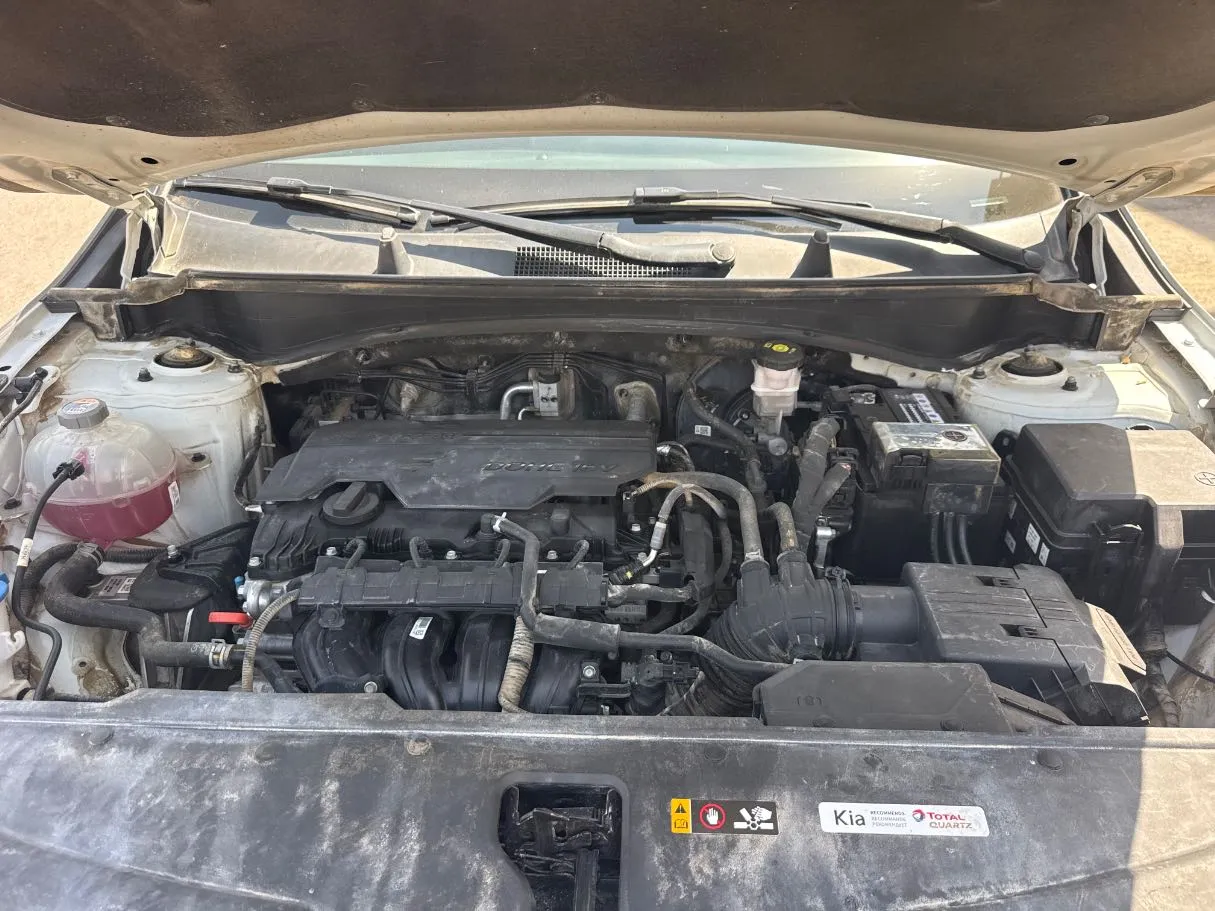 Car image 21