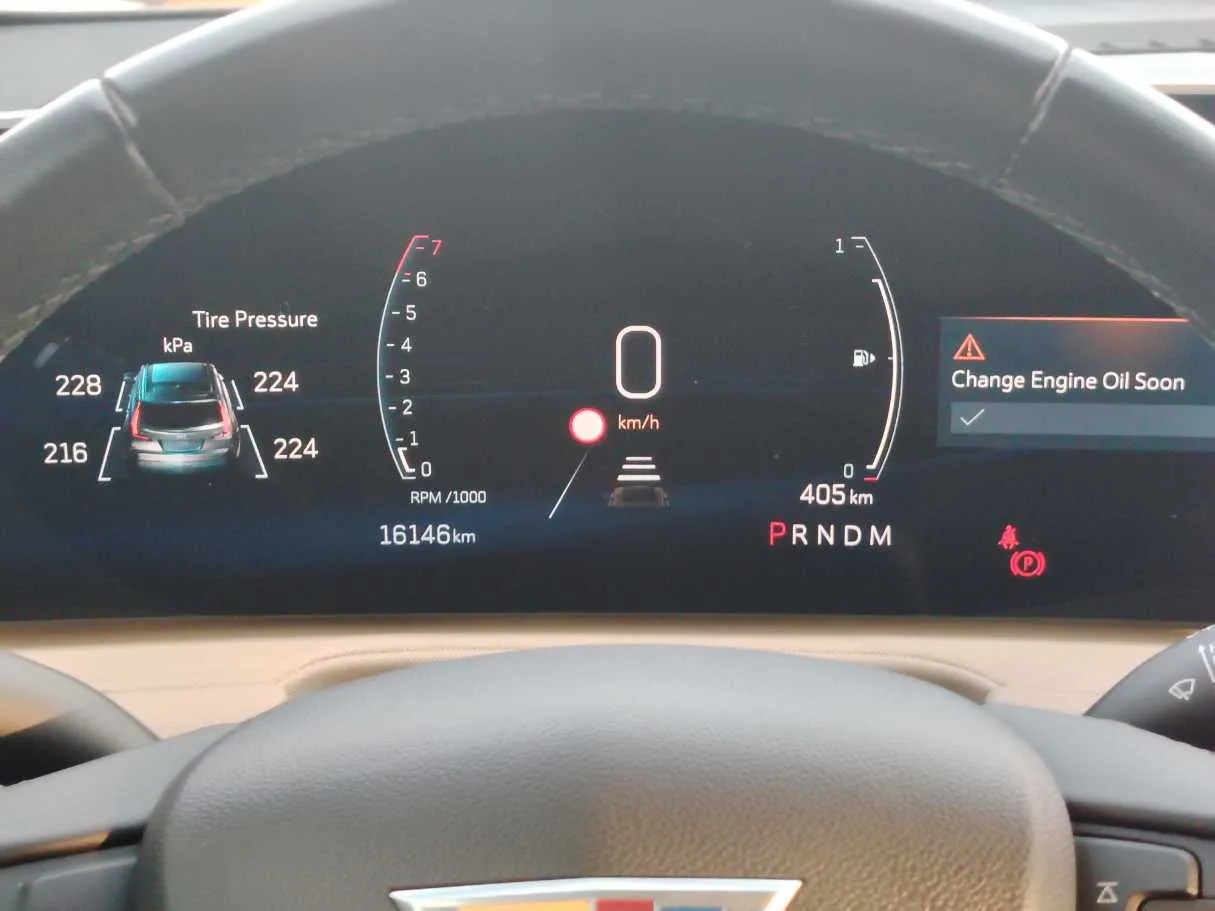Car image 24