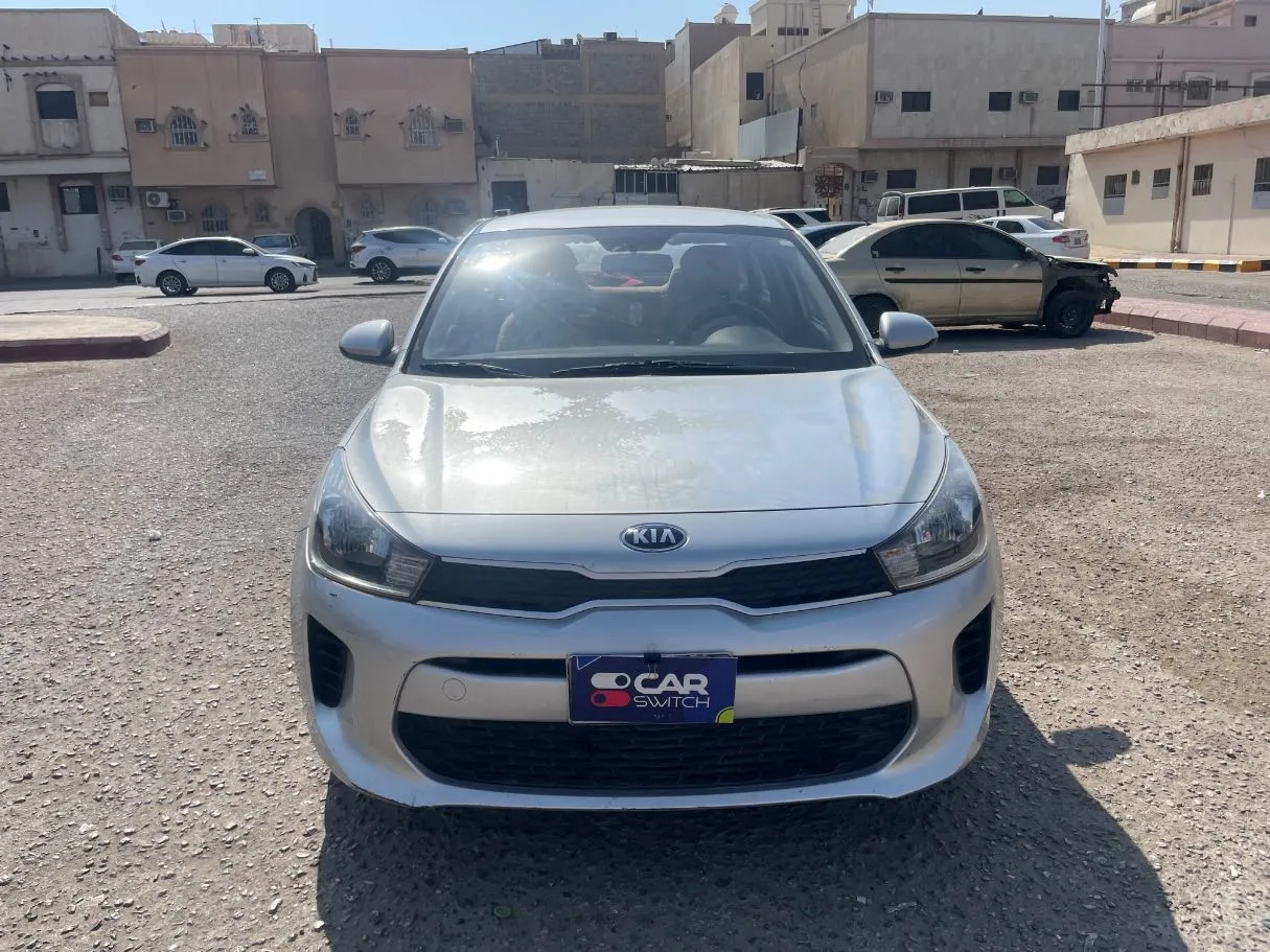 Car image 2