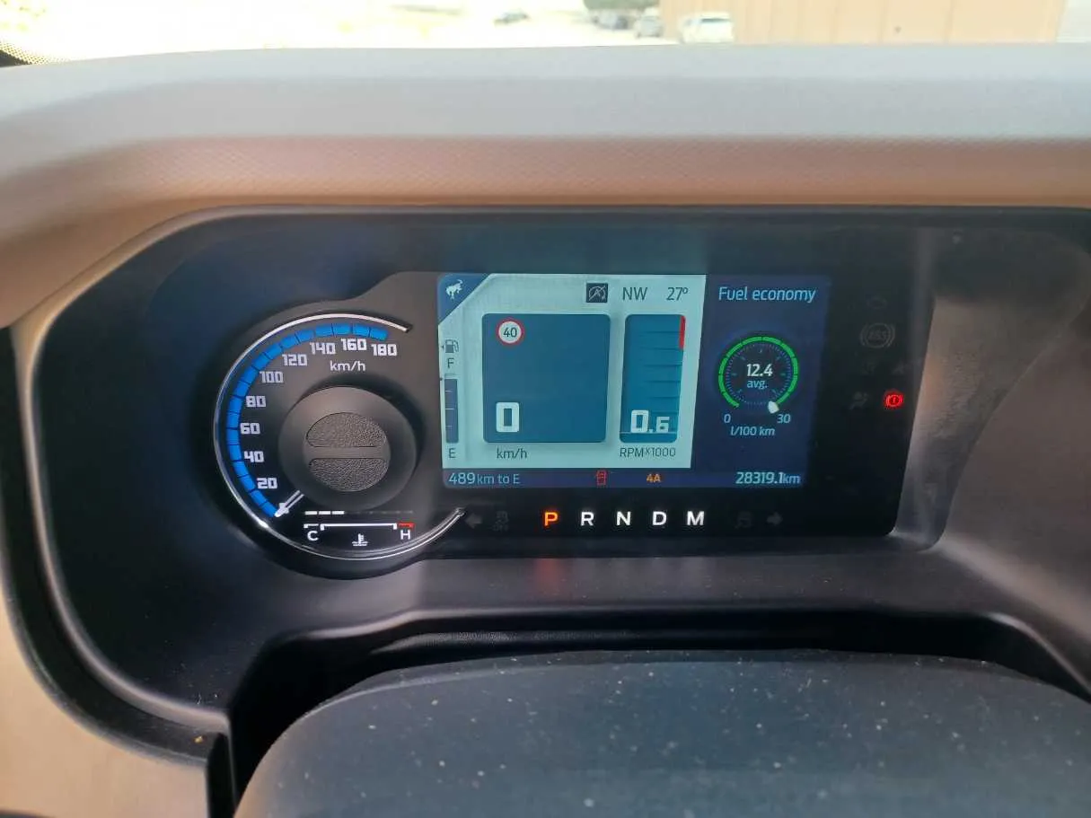 Car image 20