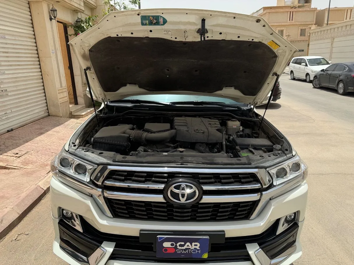 Car image 29