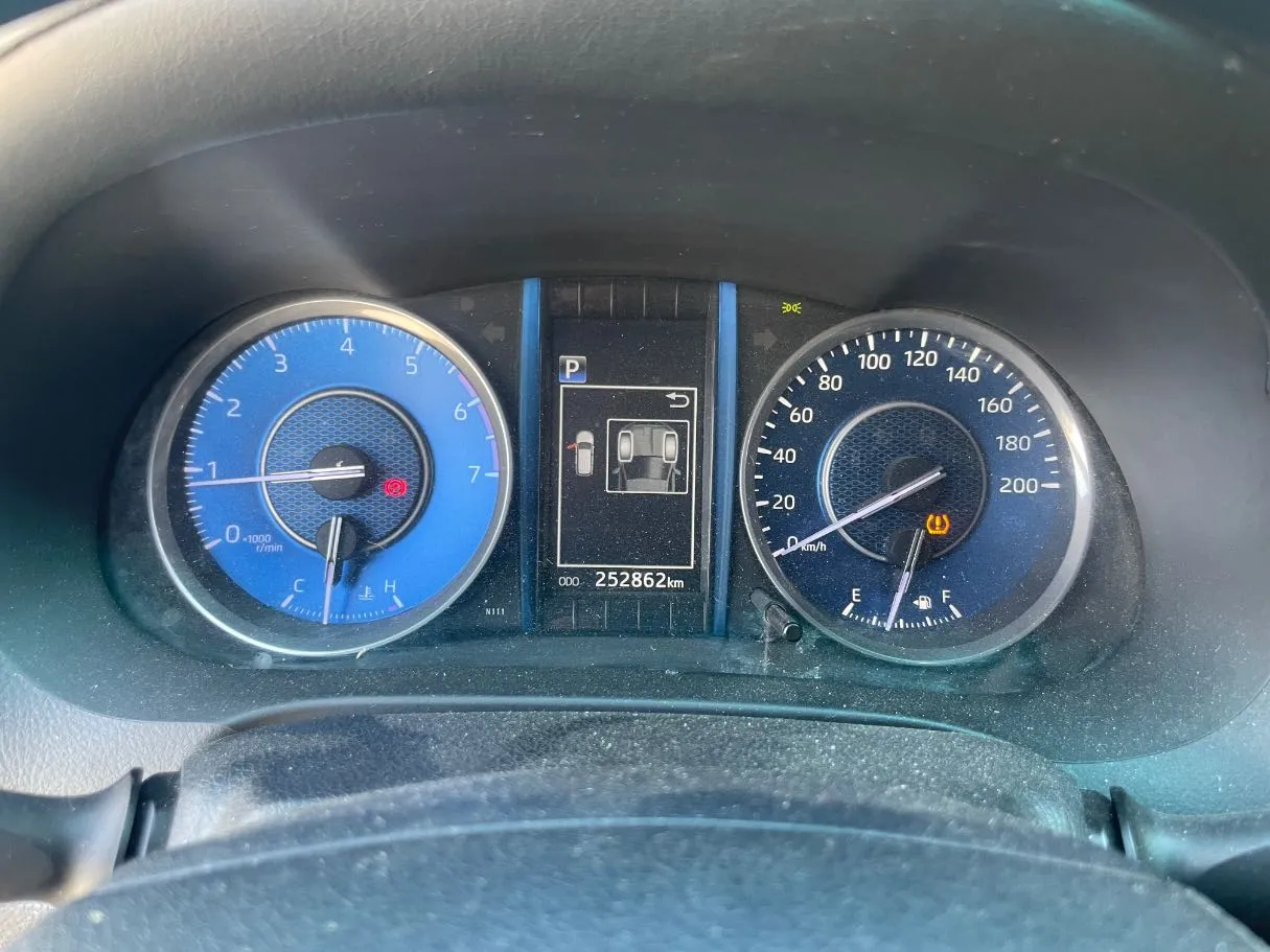 Car image 20