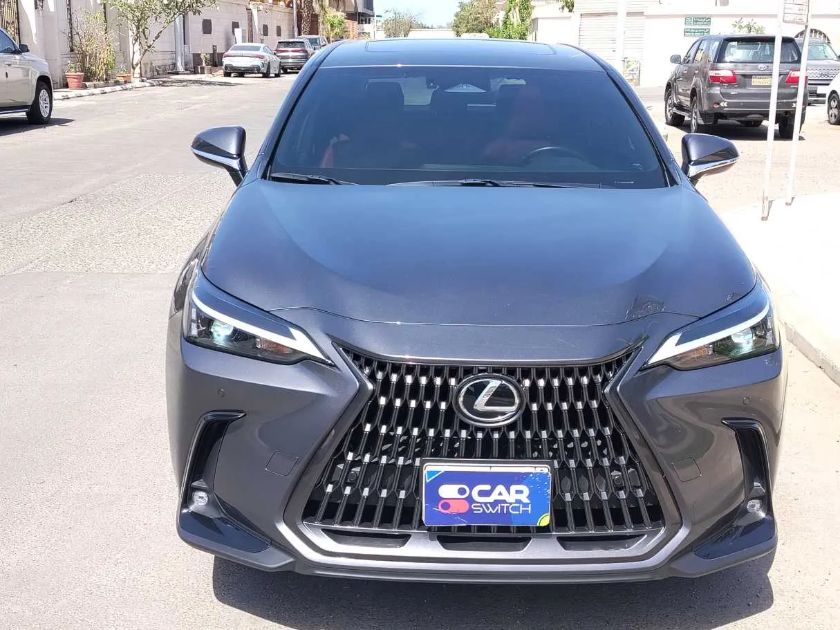 Car image 2