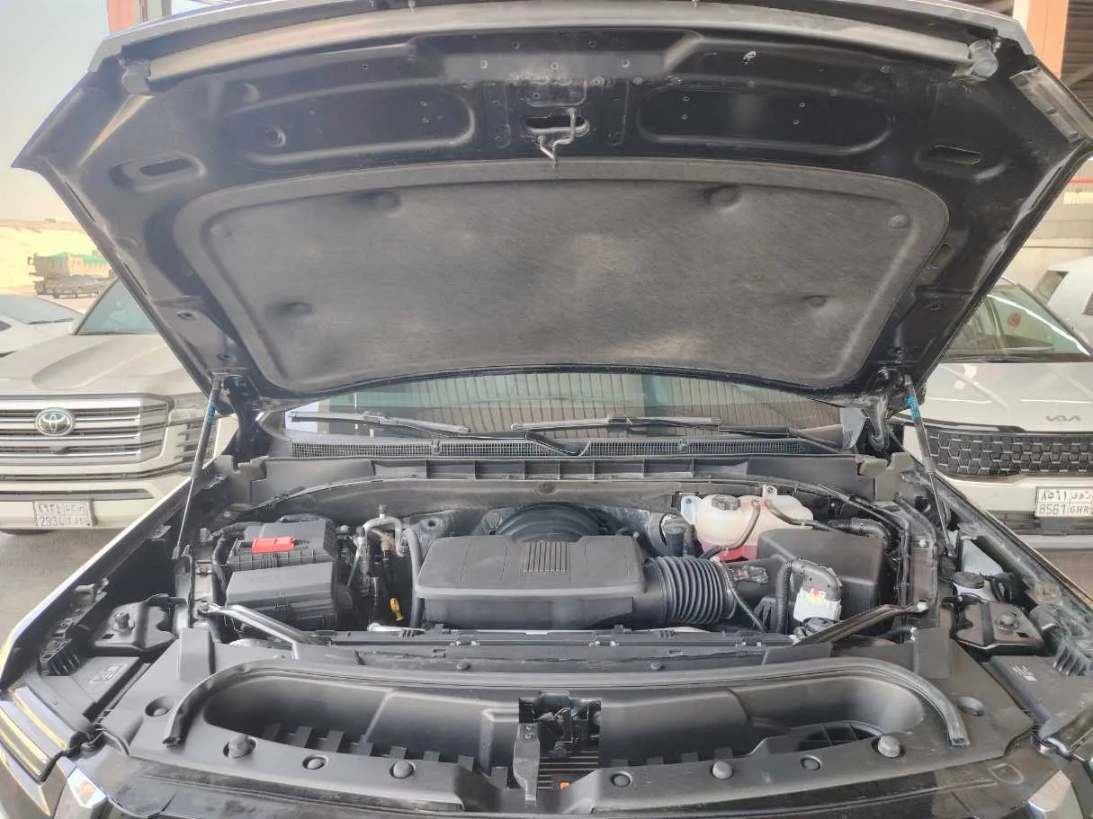 Car image 40