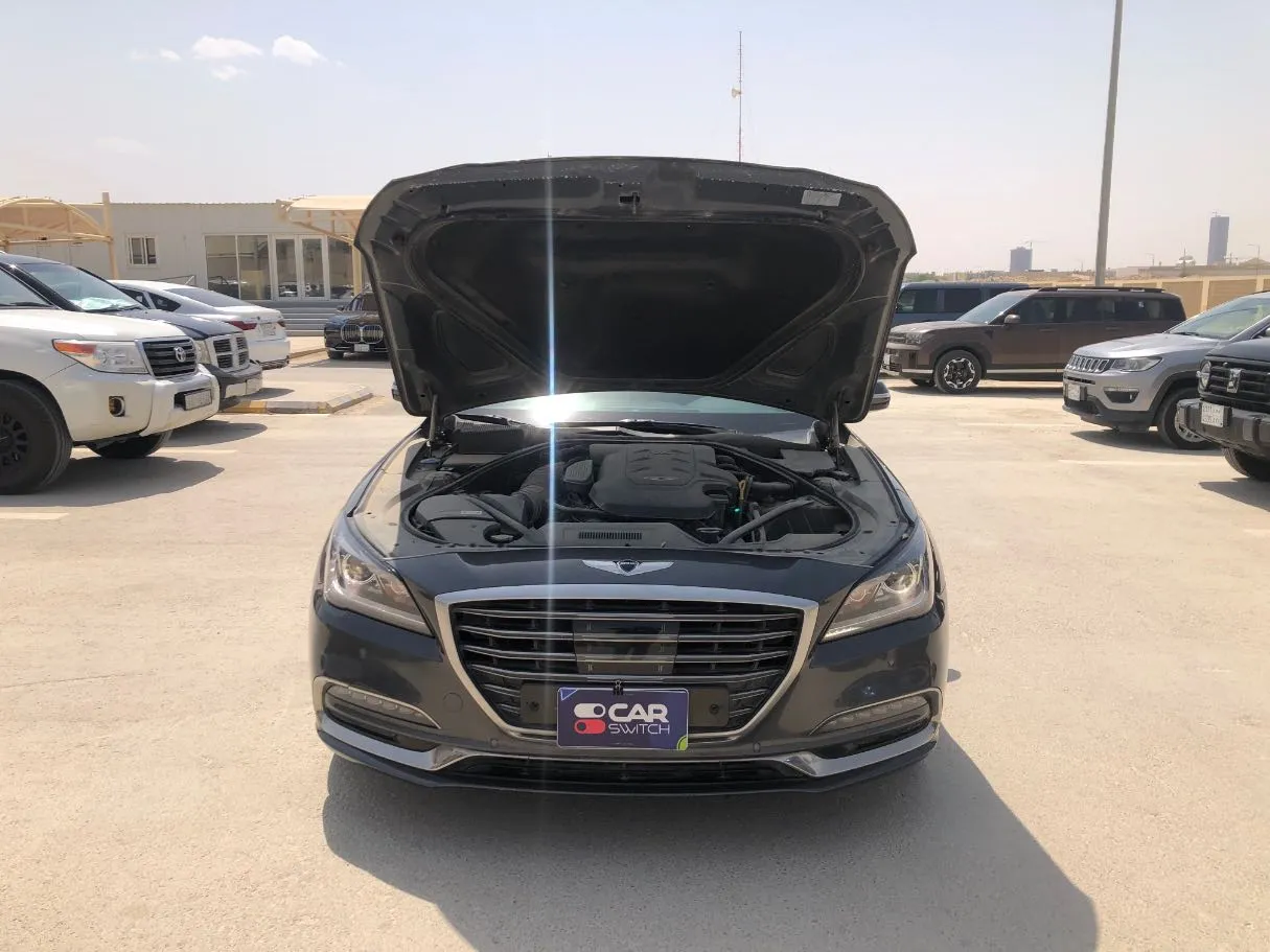 Car image 20