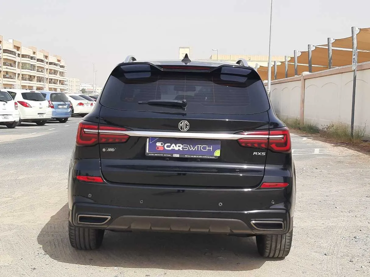 Car image 6