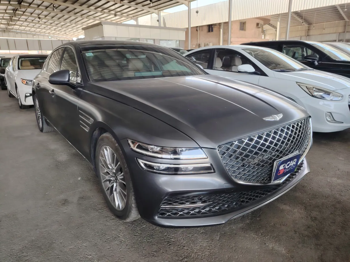 Car image 3